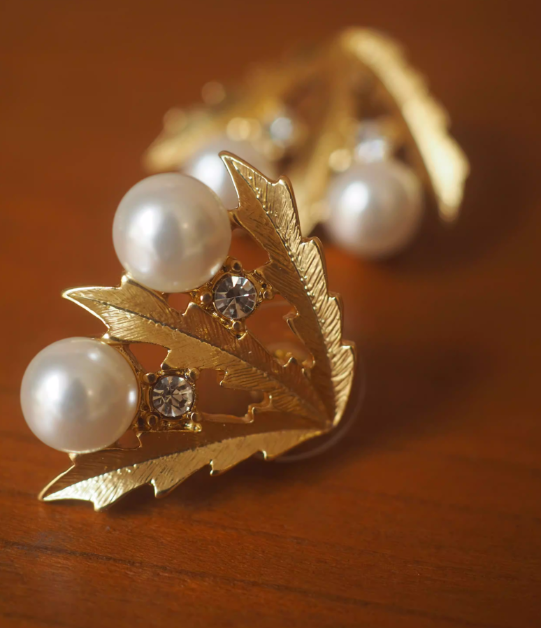 Pearl Retro Clip-On Earrings